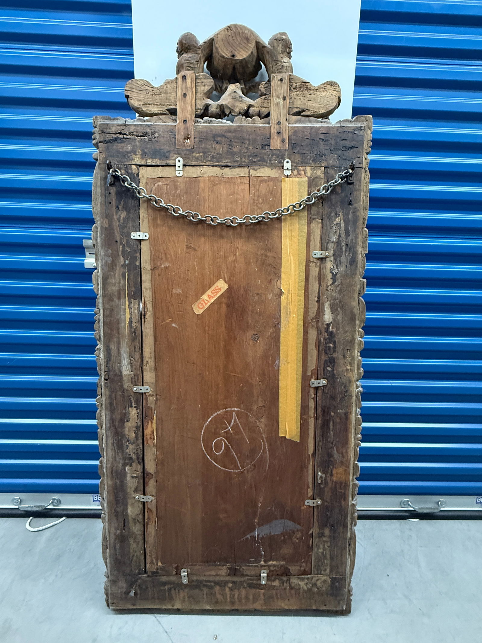 Neapolitan Baroque Carved Wood Mirror With Putti and Shell Crest C. 1680-1720 - 9