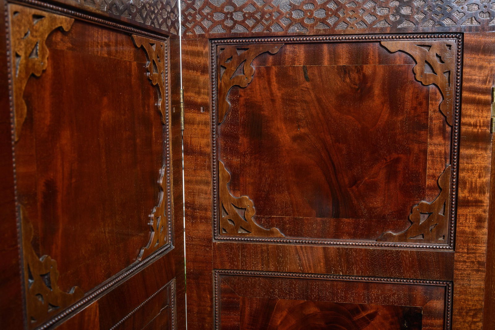 English Mahogany Three Panel Room Screen - 4