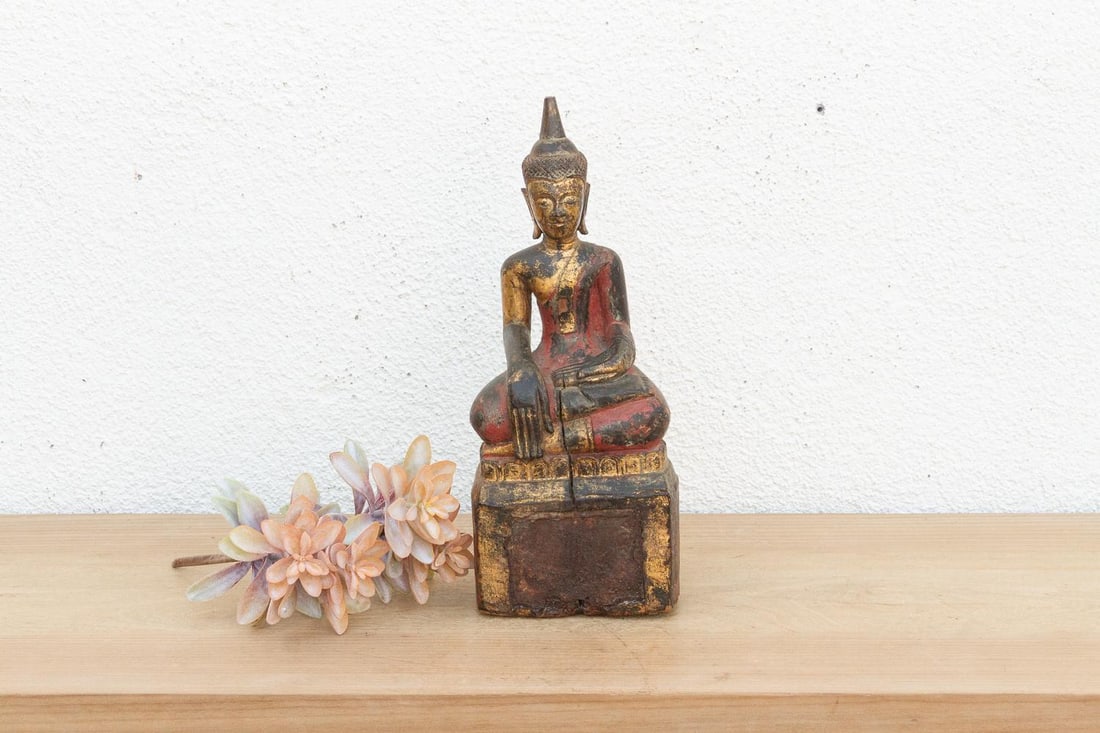 Gilt & Rouge Antique Devotional Seated Buddha - 10