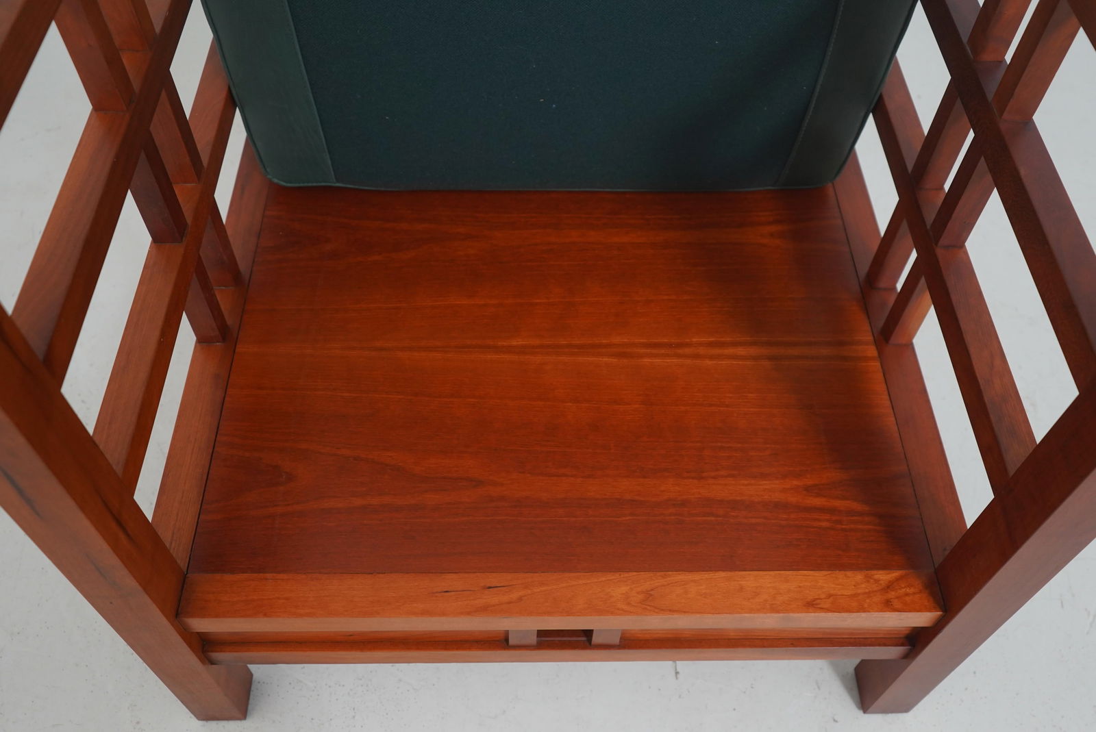 Pair Thomas Moser Windward Cherry Living Room Chairs - 17