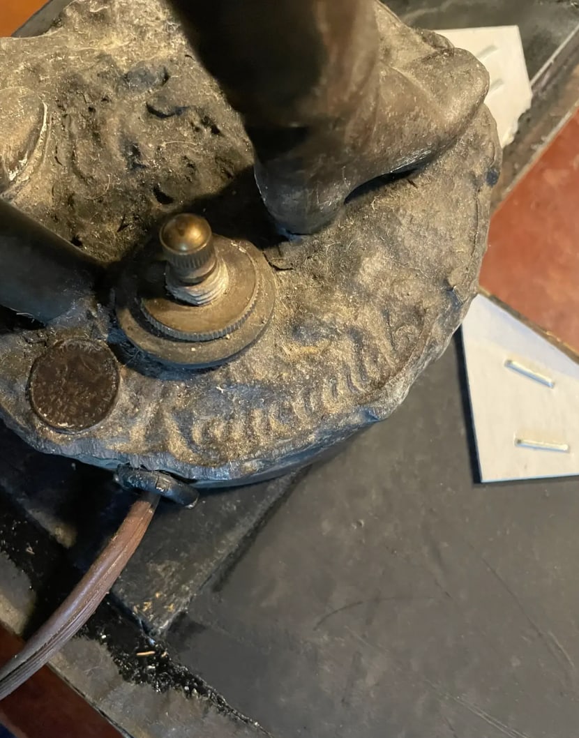 Vintage Arte Nouveau Bronze Spelter Sculpture Lamp - 10