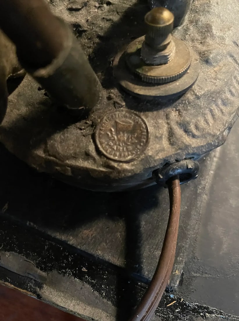 Vintage Arte Nouveau Bronze Spelter Sculpture Lamp - 11