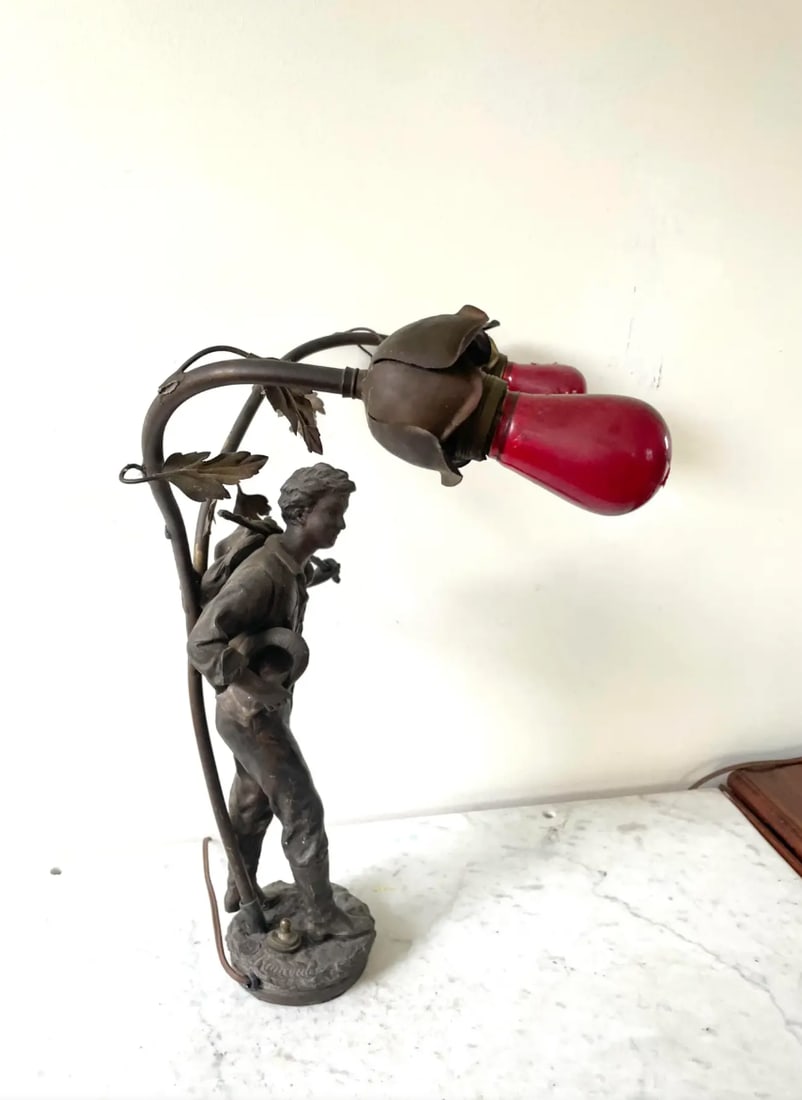 Vintage Arte Nouveau Bronze Spelter Sculpture Lamp - 4