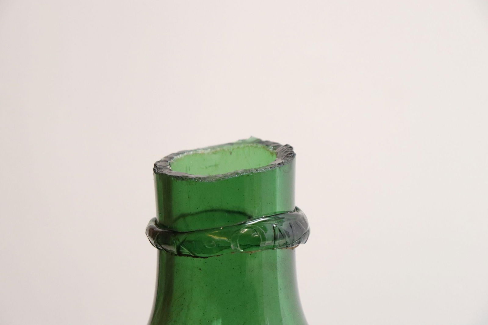 Vintage Italian Emerald Green Blown Glass Teardrop-Form Demijohn Carboy - 15