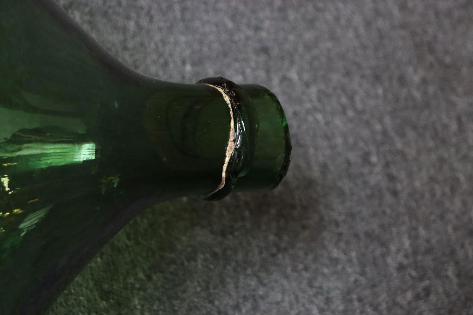 Vintage Italian Emerald Green Blown Glass Teardrop-Form Demijohn Carboy - 16