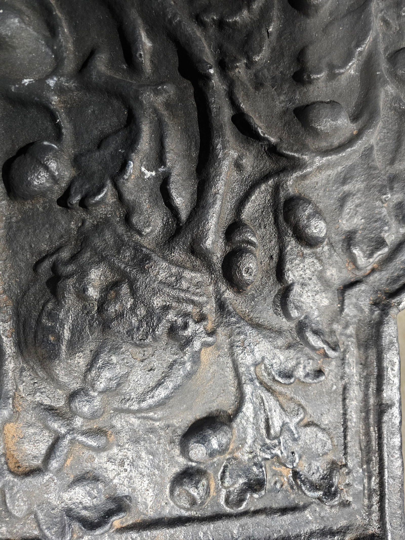 Antique 17th Century Large Charles Rex Cast Iron Fireback Oak Tree King Charles II - 4