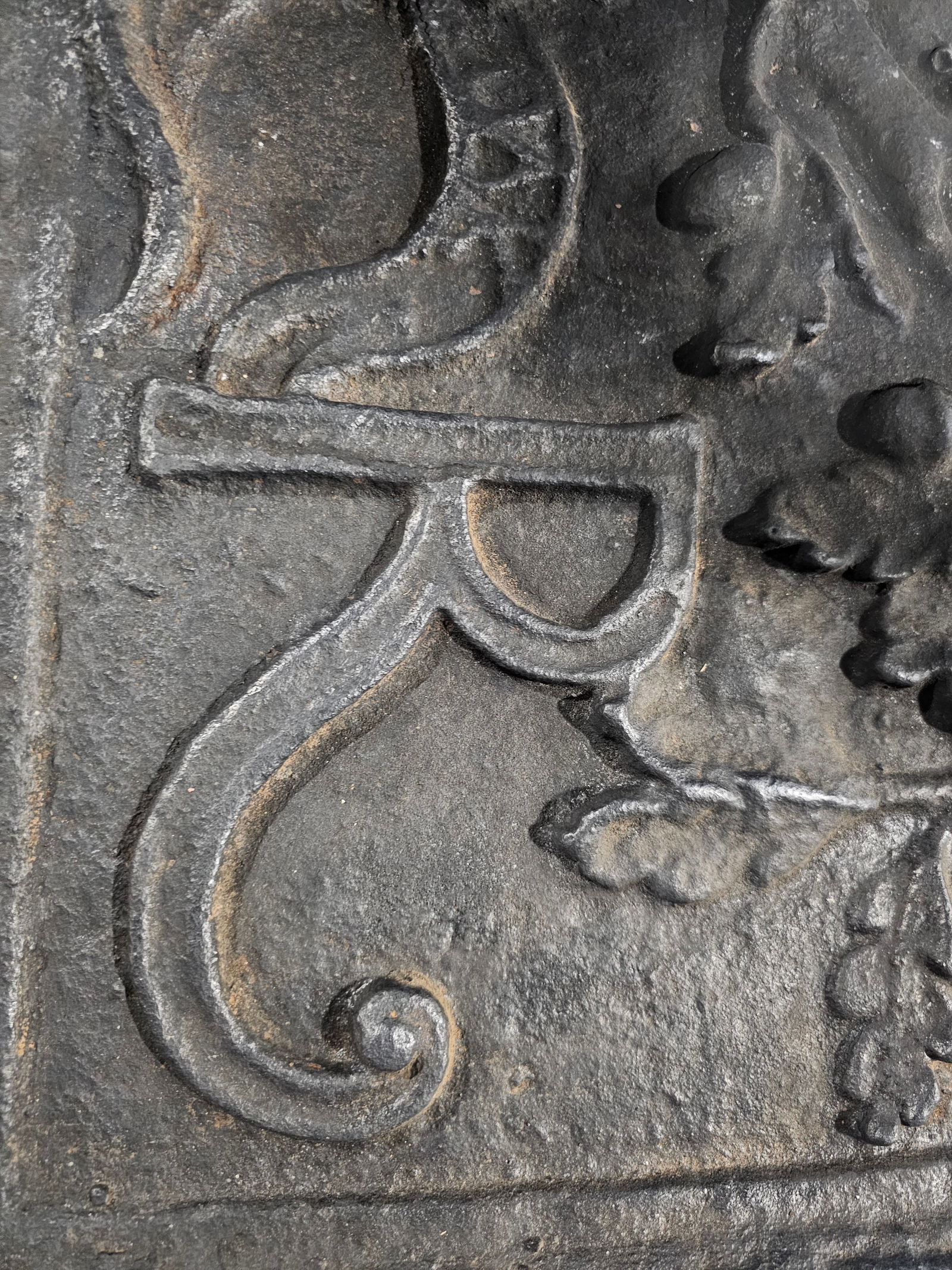 Antique 17th Century Large Charles Rex Cast Iron Fireback Oak Tree King Charles II - 6