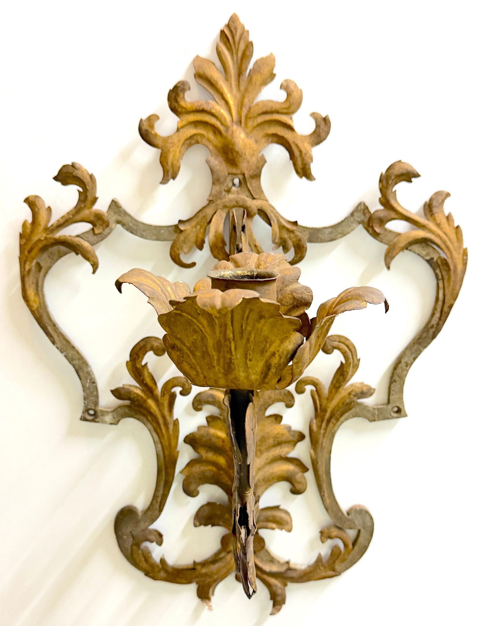 Large Pair Venetian Gilt & Polychromed Tole Candle Sconces Italy, circa 1890s - 17