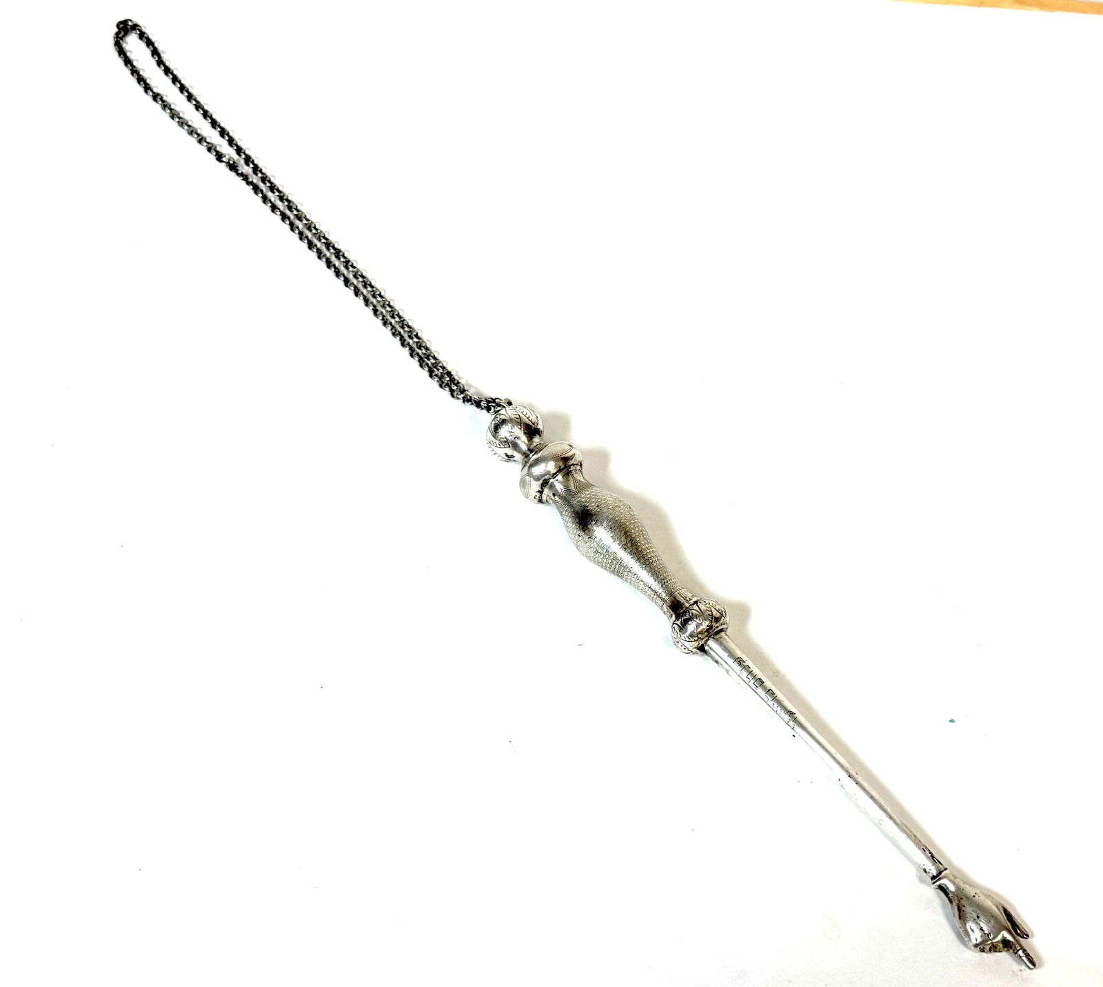 Eastern European Silver Torah Pointer (Yad) with Hebrew Inscription, 1880-1920 - 2
