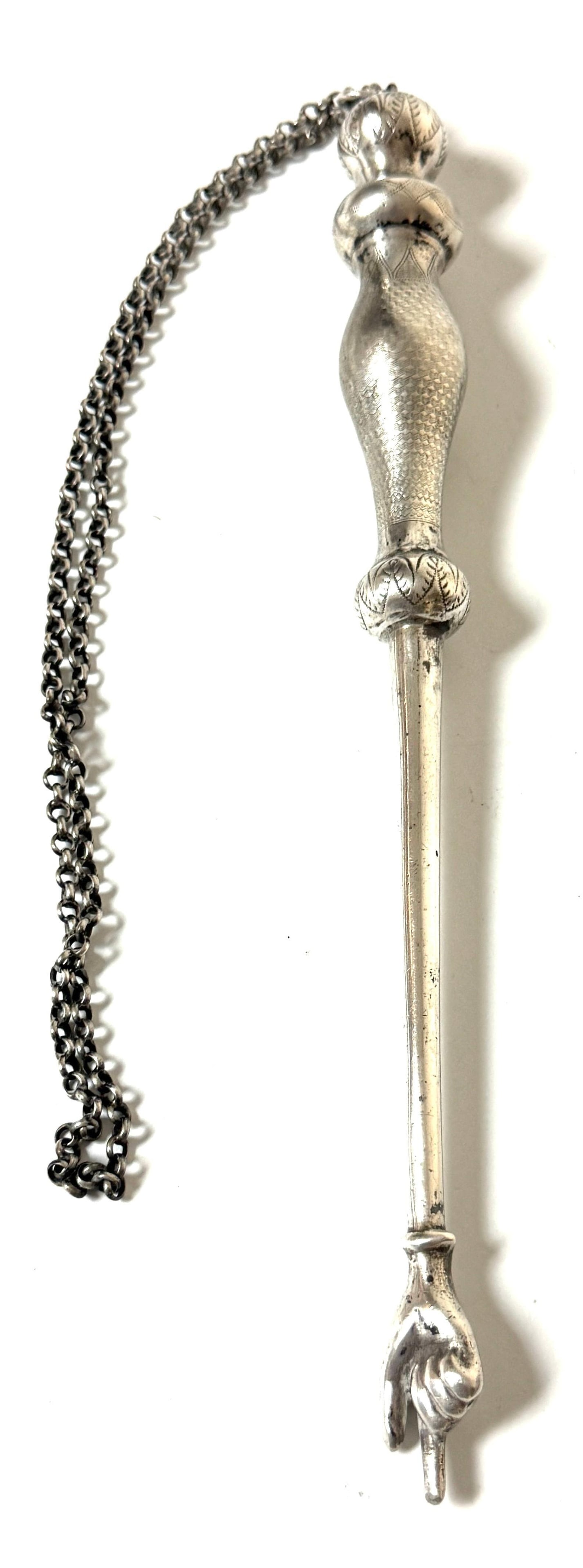 Eastern European Silver Torah Pointer (Yad) with Hebrew Inscription, 1880-1920 - 3
