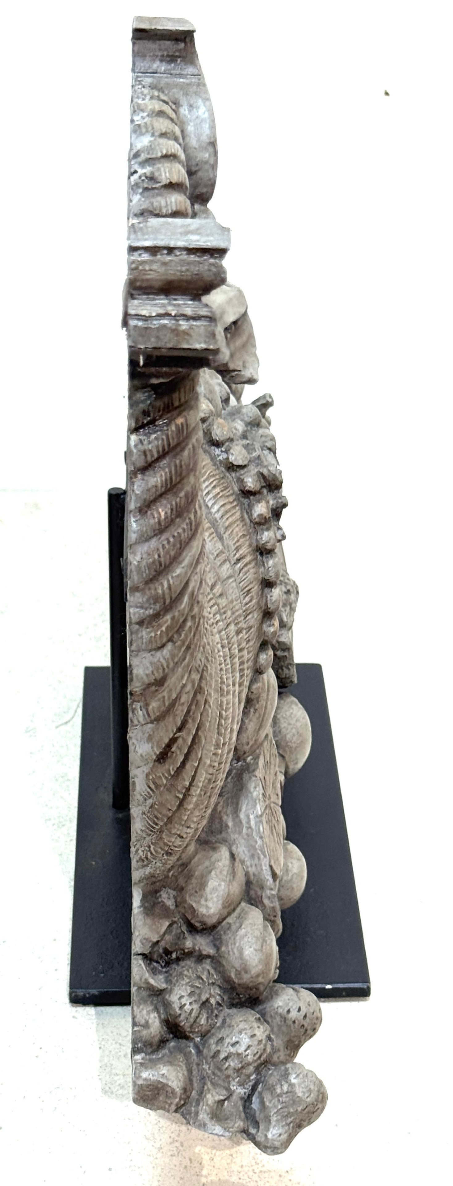 Pair of Continental Carved and Polychromed Wooden Cornucopias, 19th Century - 15