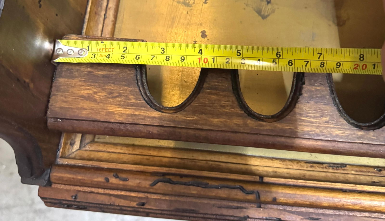 Italian Rustic Neoclassical Hanging Rifle Cabinet Fruitwood and Brass, C. 1950s - 5