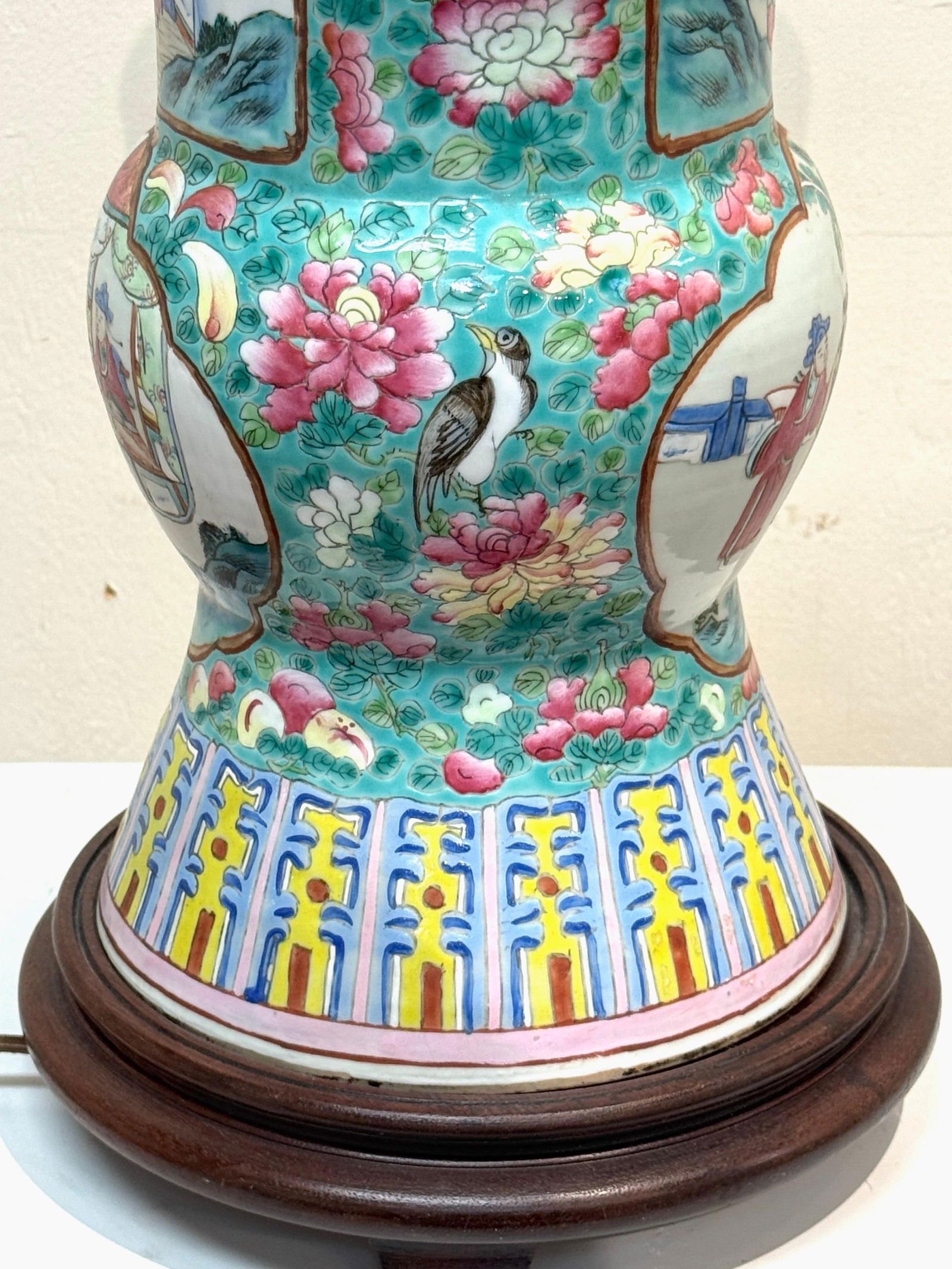 Early 19th Century Chinese Export Famille Rose (Fencai) Gu-Form, Now as a Lamp - 16