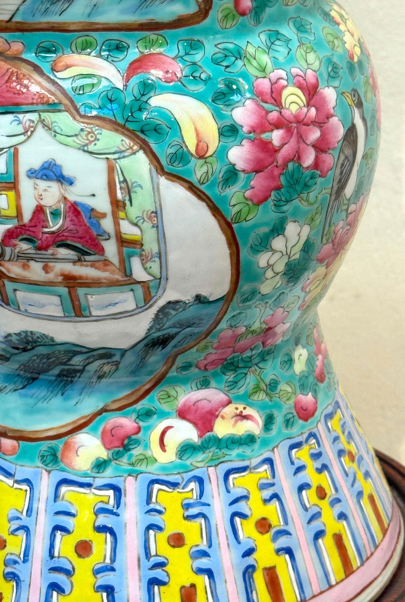 Early 19th Century Chinese Export Famille Rose (Fencai) Gu-Form, Now as a Lamp - 17