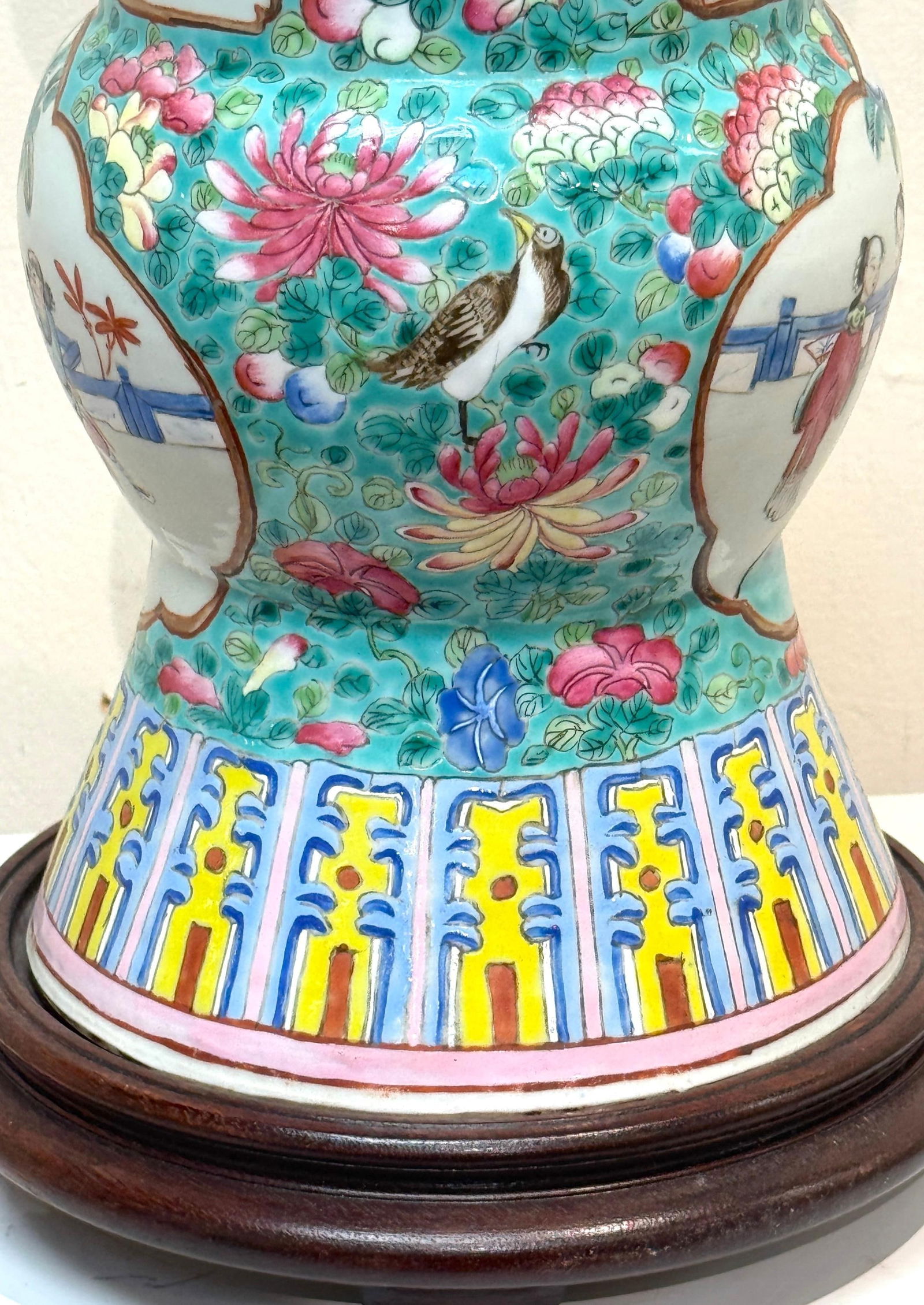 Early 19th Century Chinese Export Famille Rose (Fencai) Gu-Form, Now as a Lamp - 9