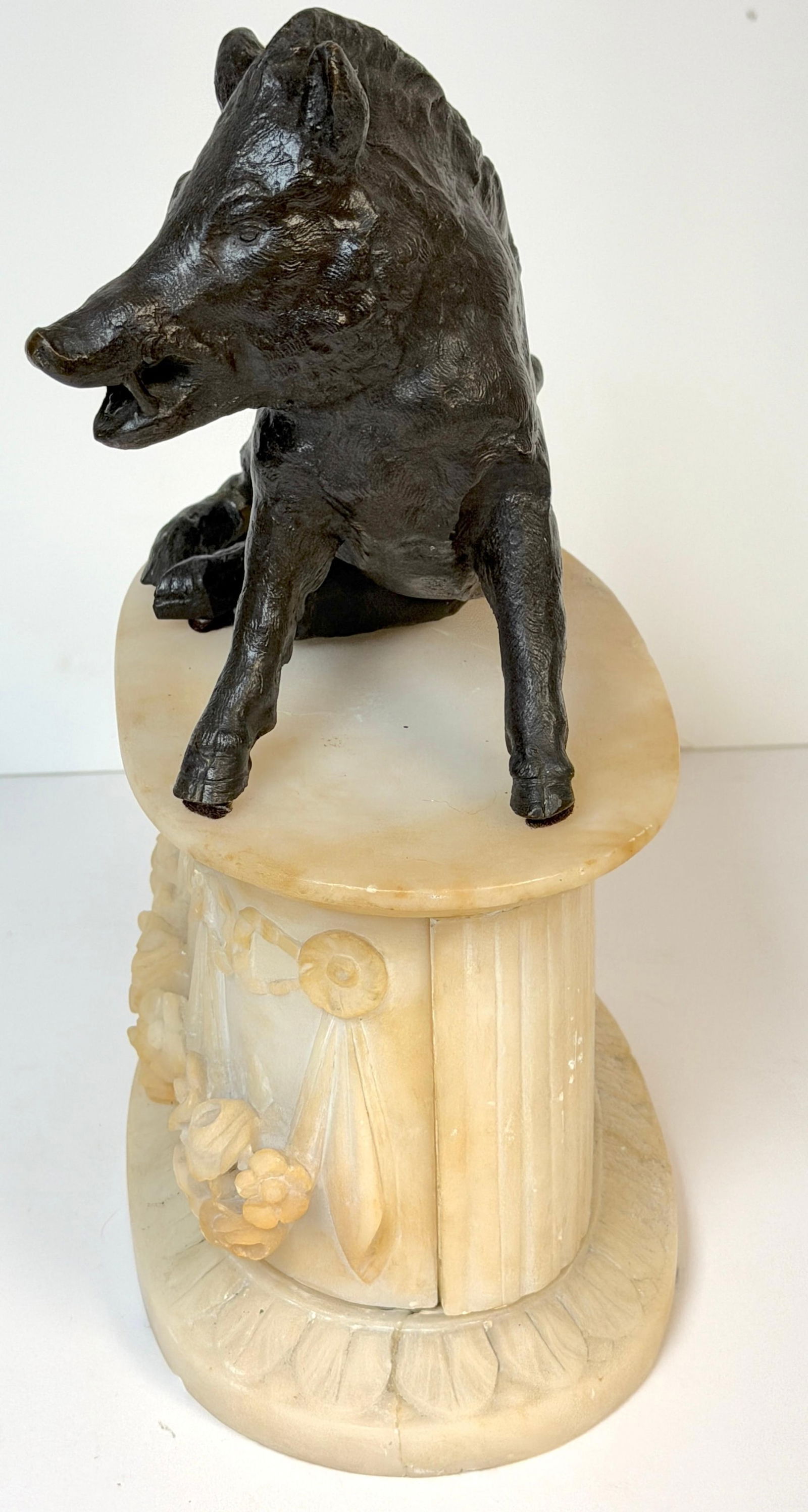 Grand Tour Bronze Reduction Il Porcellino "Borghese Boar" Carved Alabaster Base - 3