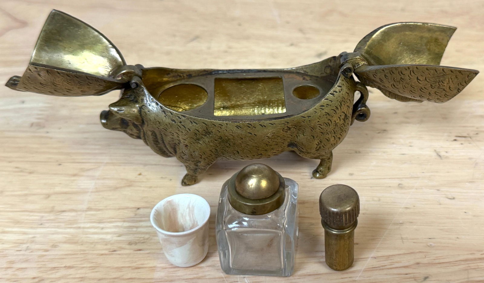 Victorian English Brass Figural Pig Inkwell with Articulated Back Lids, C. 1875 - 17