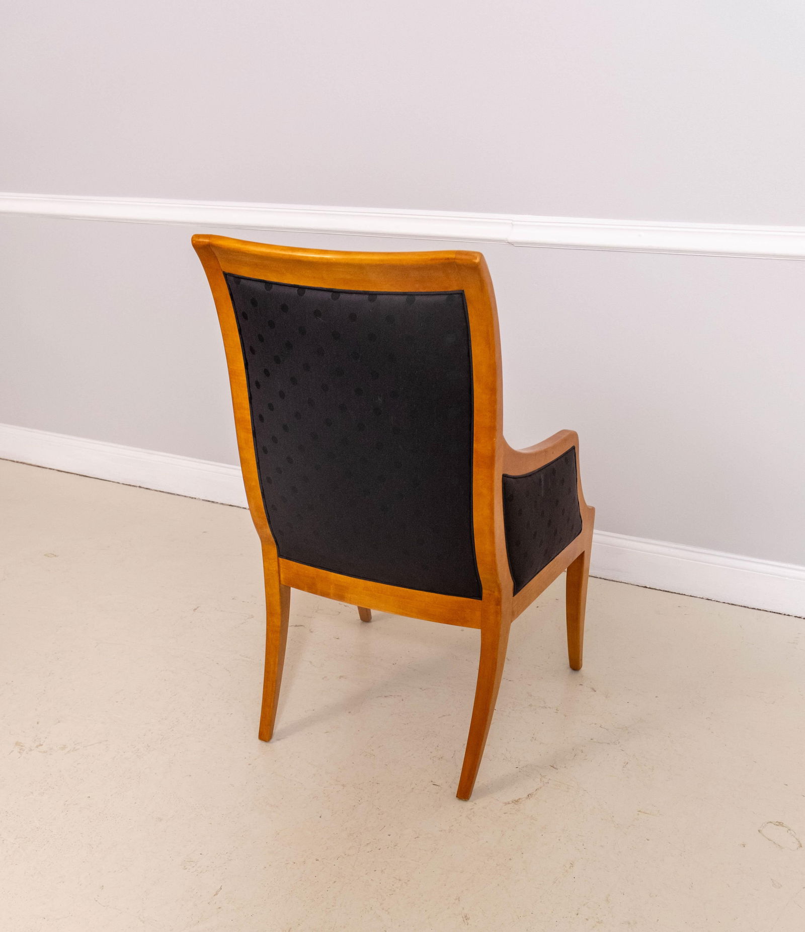 Set of 8 Hickory White Biedermeier Style Dining Room Chairs - 12