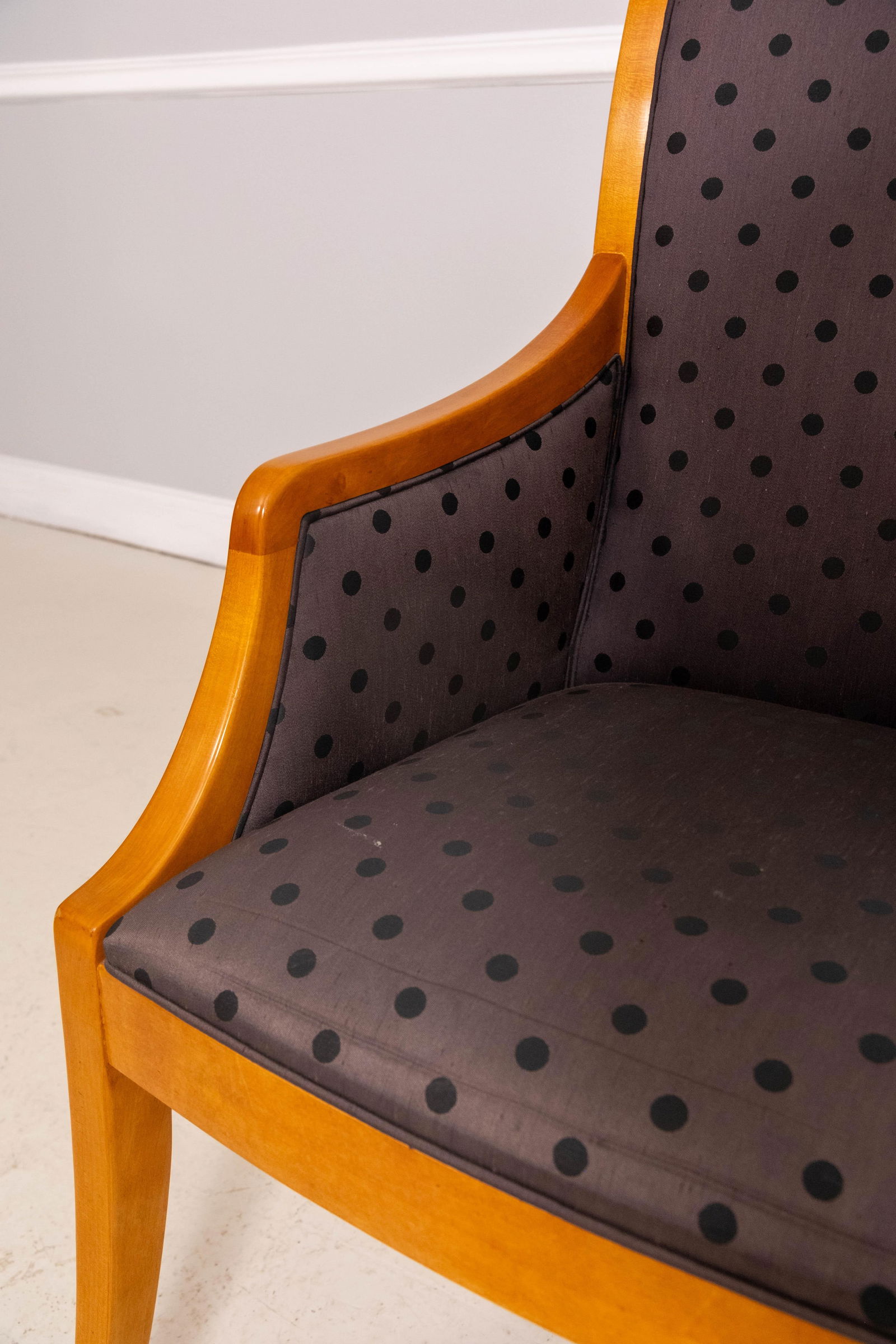 Set of 8 Hickory White Biedermeier Style Dining Room Chairs - 16