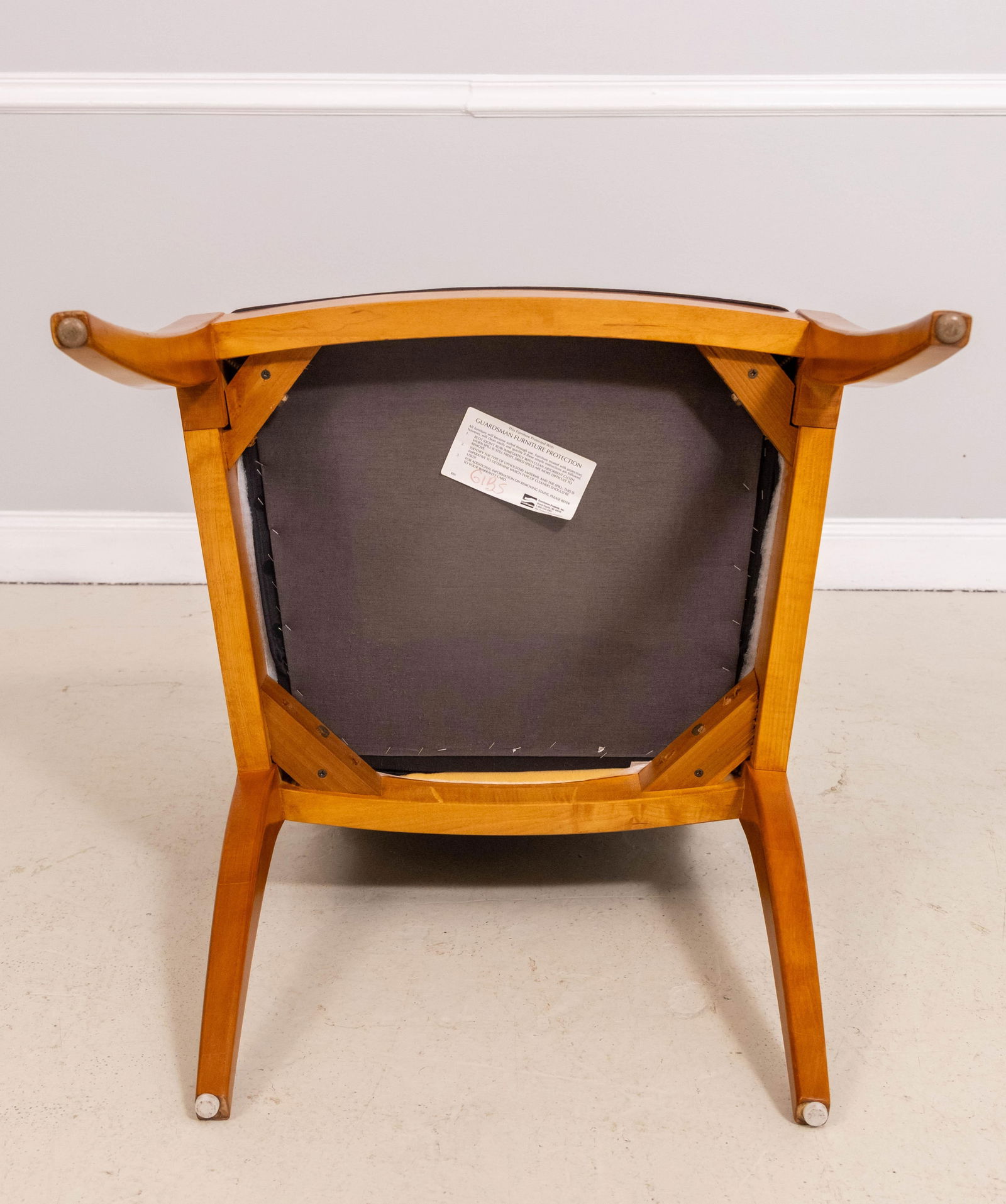 Set of 8 Hickory White Biedermeier Style Dining Room Chairs - 18