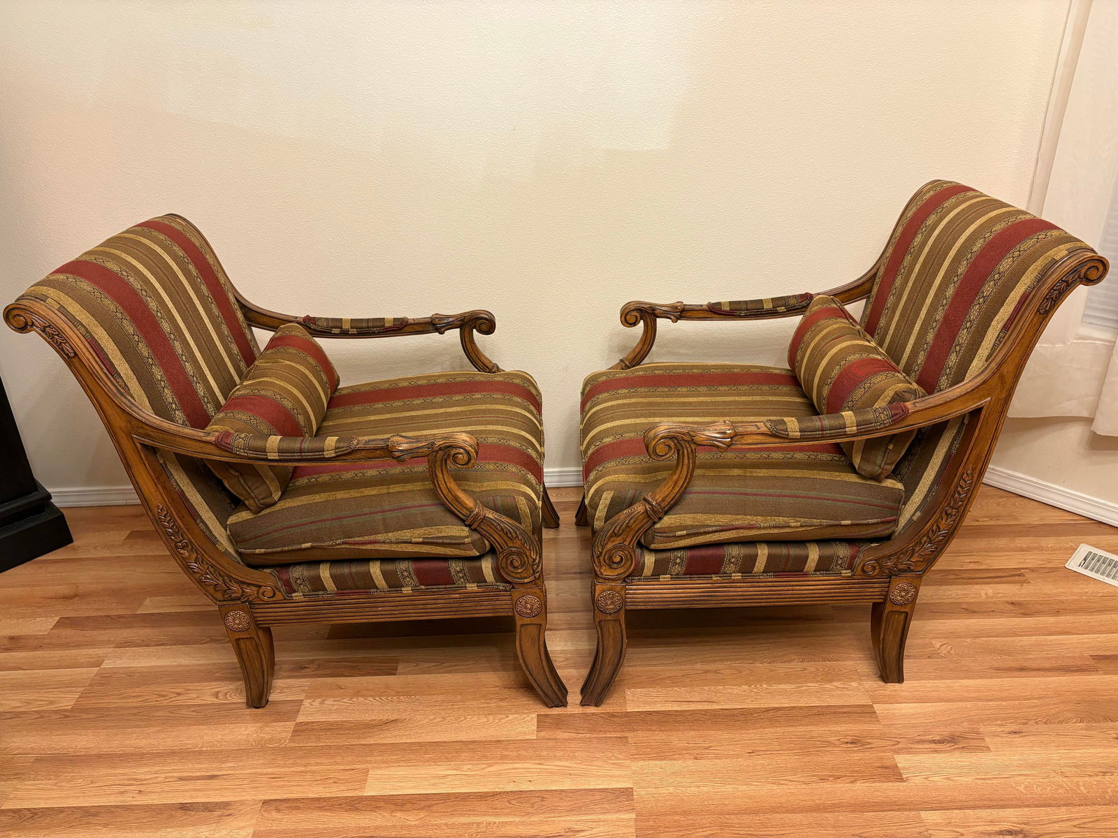 1990s Ethan Allen Hollywood Regency Roma Italian Carved Lounge Chairs-a Pair - 6