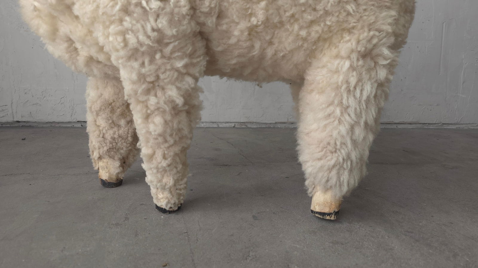 Mid Century Wool Ram Sheep Stool Sculpture - 8