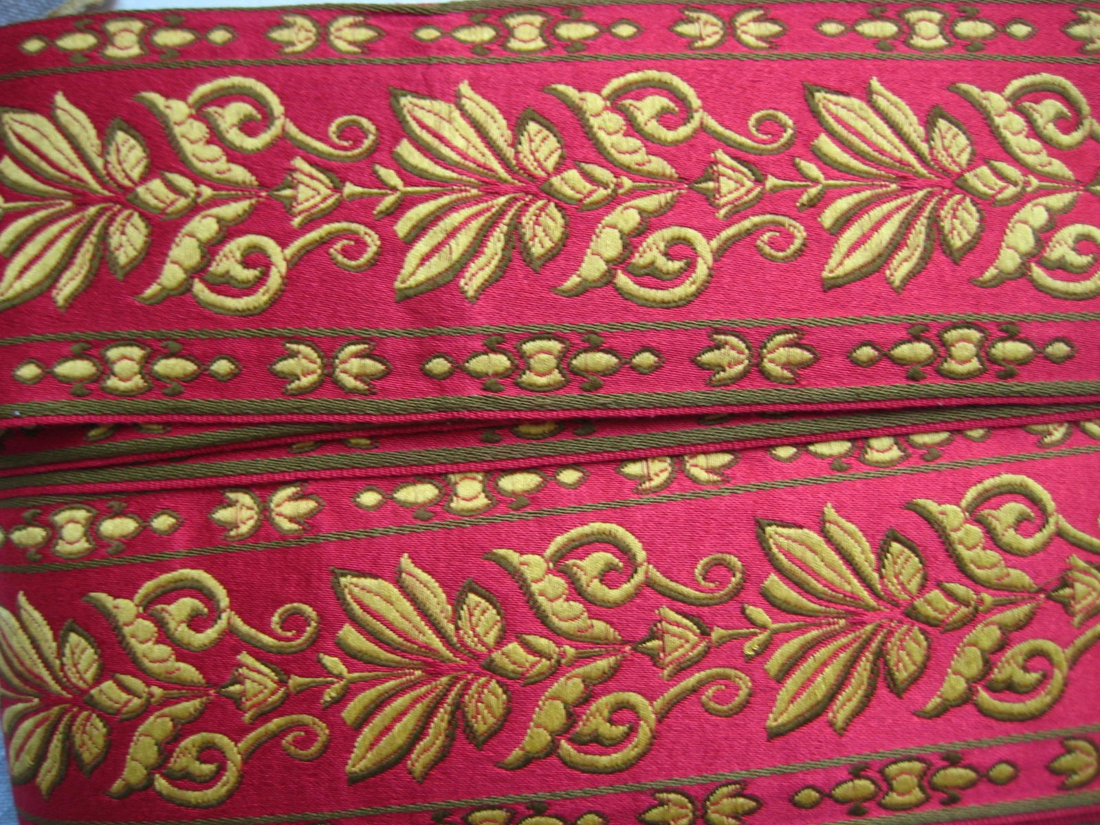 French Lyon Silk Napoleon III Style 27 Yard Trim Roll - 4