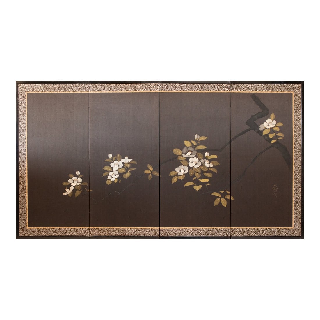 1960s ShÅwa Era Japanese Painted Silk Byobu Screen "Magnolia": Lovely vintage ShÅwa Era 4-panel Japanese painted silk Byobu (folding screen), depicting Magnolia flowers and leaves on dark chocolate background. Signed by artist. Watercolor and ink on silk.