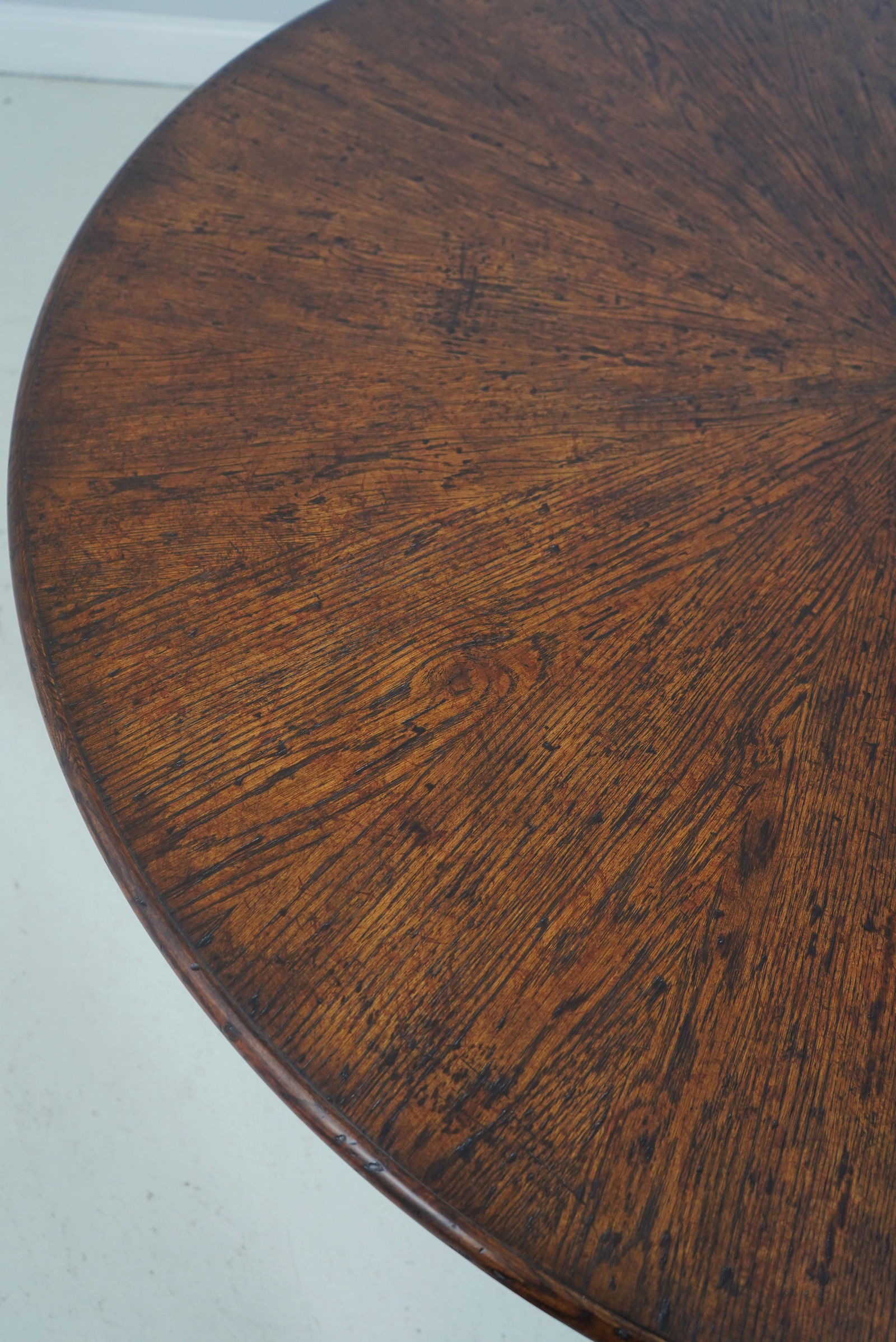 Theodore Alexander Althorp Collection Round Oak Dining Table - 10