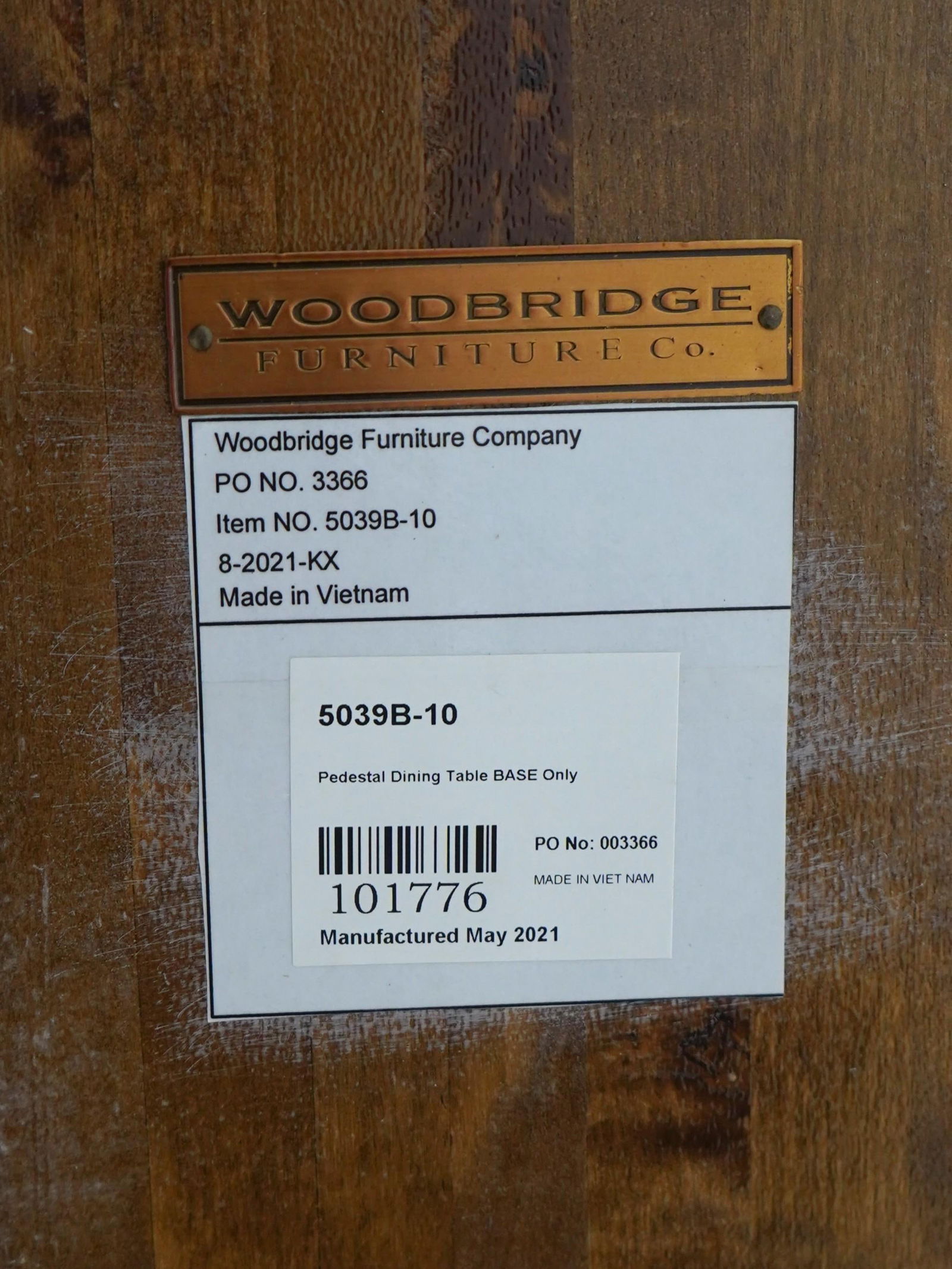 Woodbridge Round Cherry Dining Room Table - 12