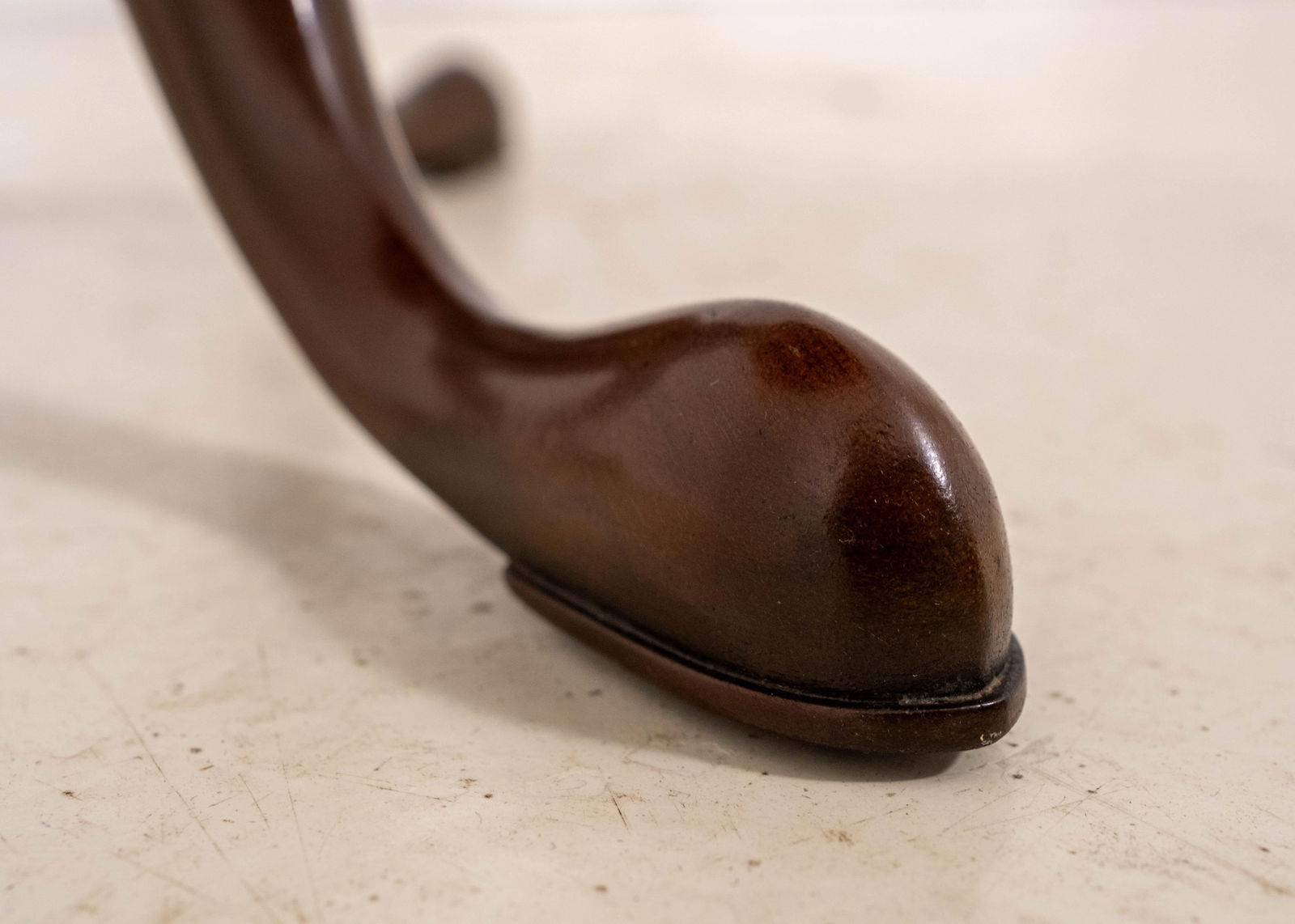 Kittinger Cw-11 Mahogany Tilt-Top Round End Table - 9