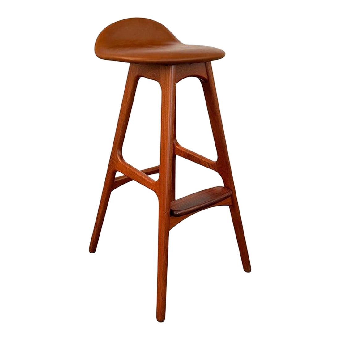 1960s Scandinavian Modern Teak Leather Model Od61 Bar Stool by Erik Buch: This beautiful Scandinavian Modern bar stool was designed by the Danish designer Erik Buch circa 1960s for the furniture manufacturer Odense MÃ¸belfabrik (O.D. MÃ¸bler). It is