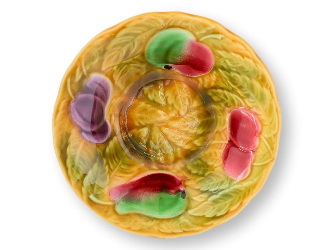 Early 20th-C. French Sarreguemines Majolica Fruit Serving Set - 3