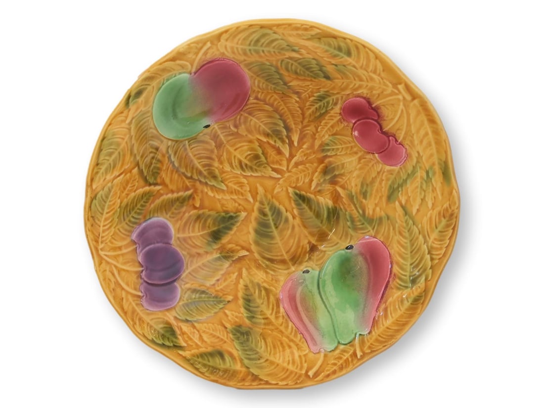 Early 20th-C. French Sarreguemines Majolica Fruit Serving Set - 5