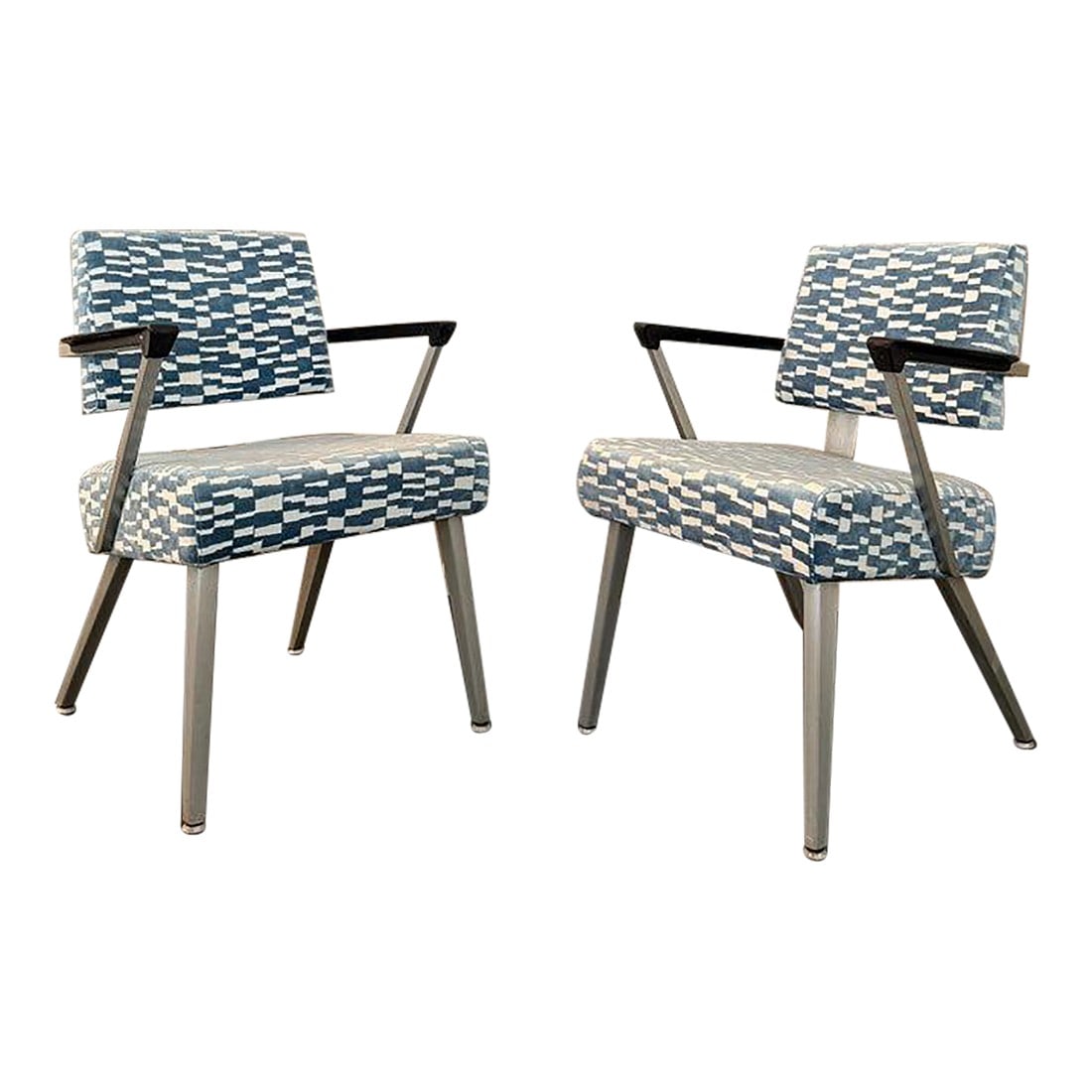 Pair of Mid-Century Modern Aluminum Armchairs by GoodForm (1 of 11)