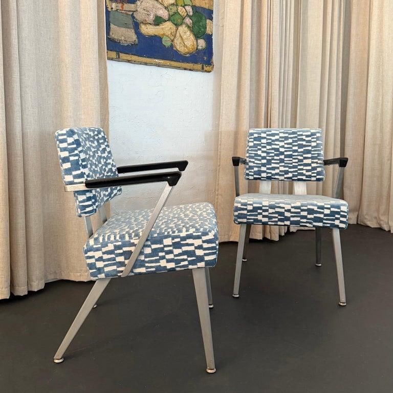 Pair of Mid-Century Modern Aluminum Armchairs by GoodForm - 4