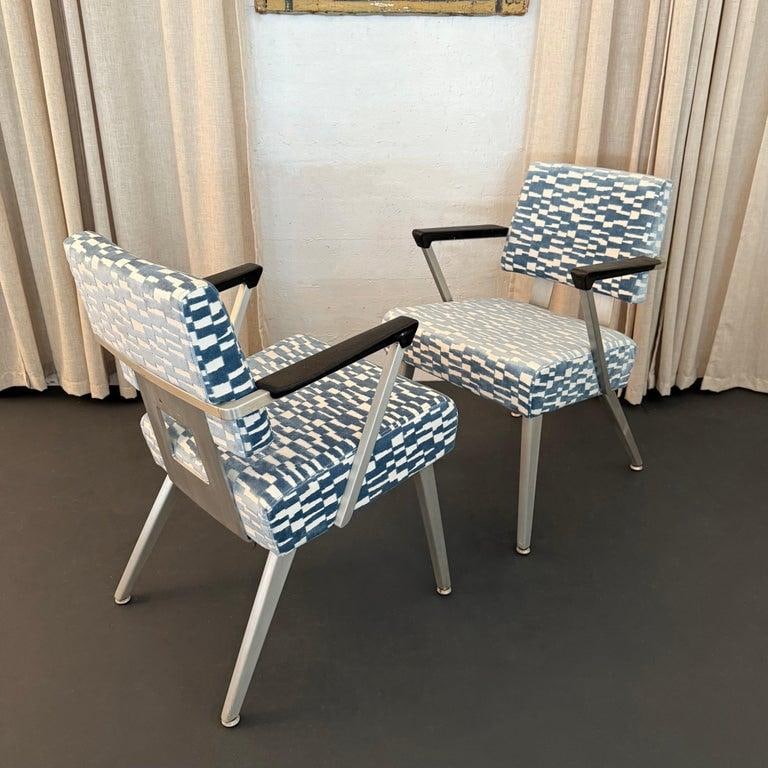 Pair of Mid-Century Modern Aluminum Armchairs by GoodForm - 7