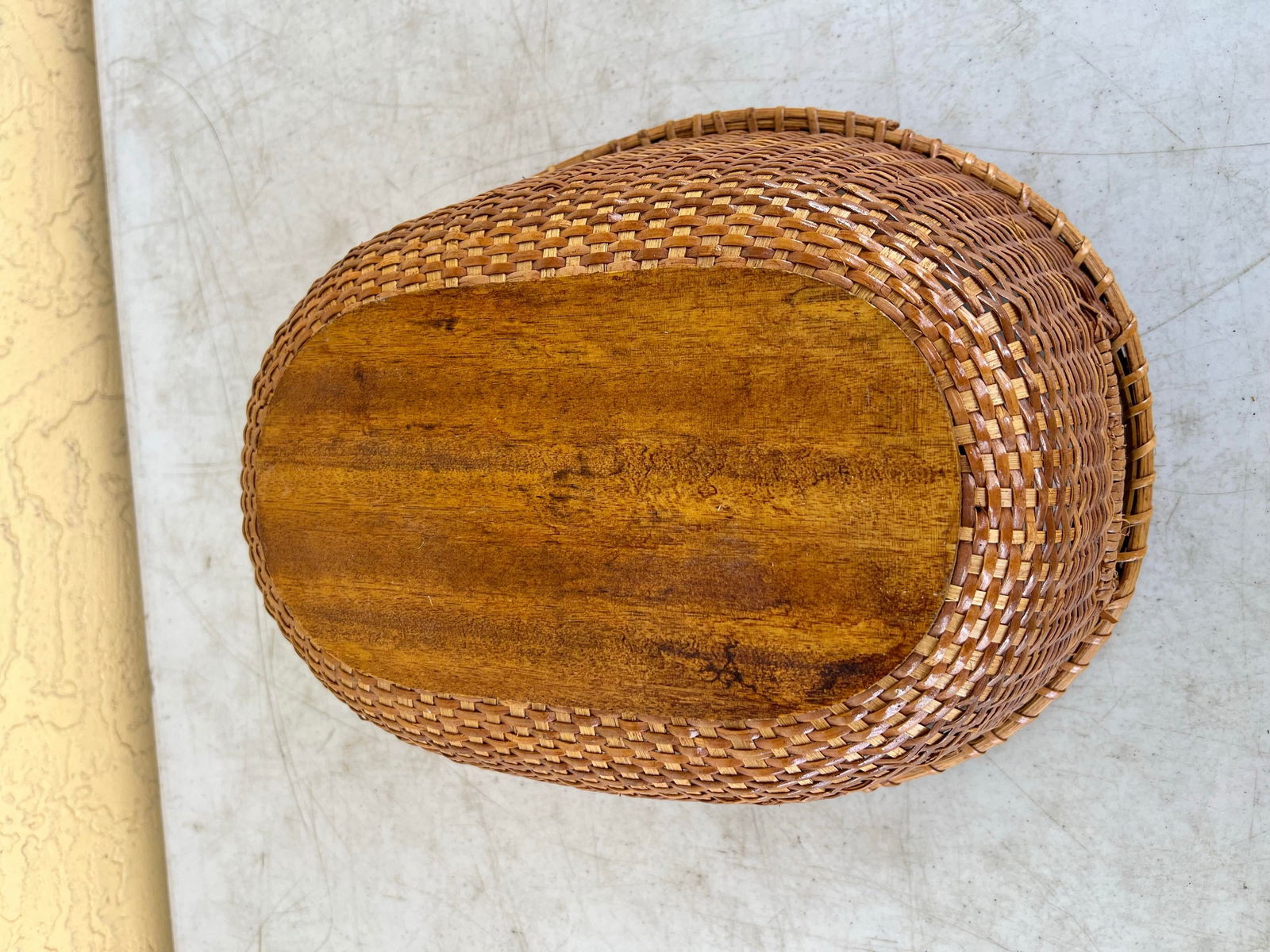 Vintage Nantucket Lightship Style Tight Woven Wicker Basket Wood Bottom - 5