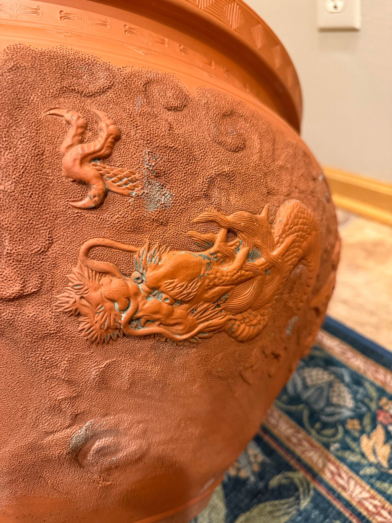 Large Dragon Terracotta Pot Garden Planter - 8