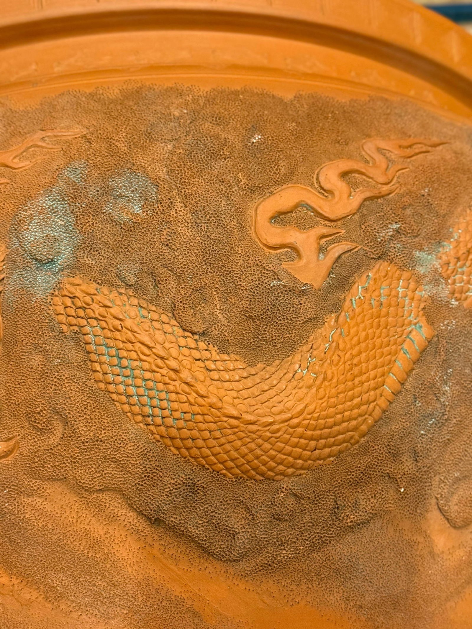 Large Dragon Terracotta Pot Garden Planter - 9