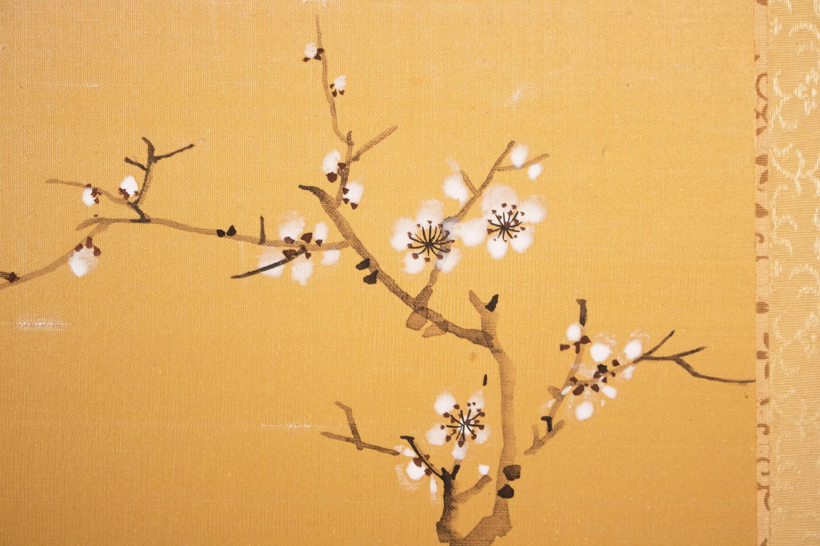 1960s Showa Era Japanese Painted Panel "Sakura and Flowers" on Gold Silk Background - 12