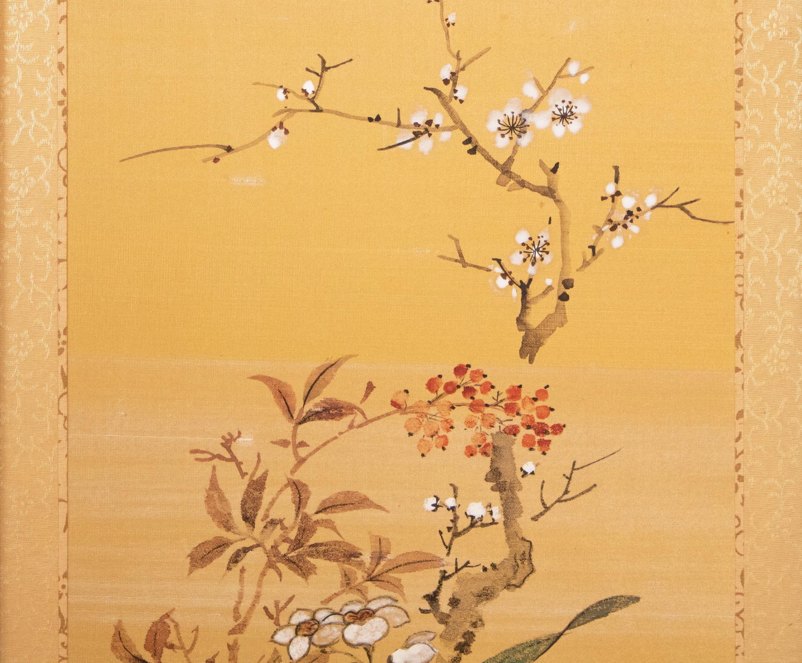 1960s Showa Era Japanese Painted Panel "Sakura and Flowers" on Gold Silk Background - 5