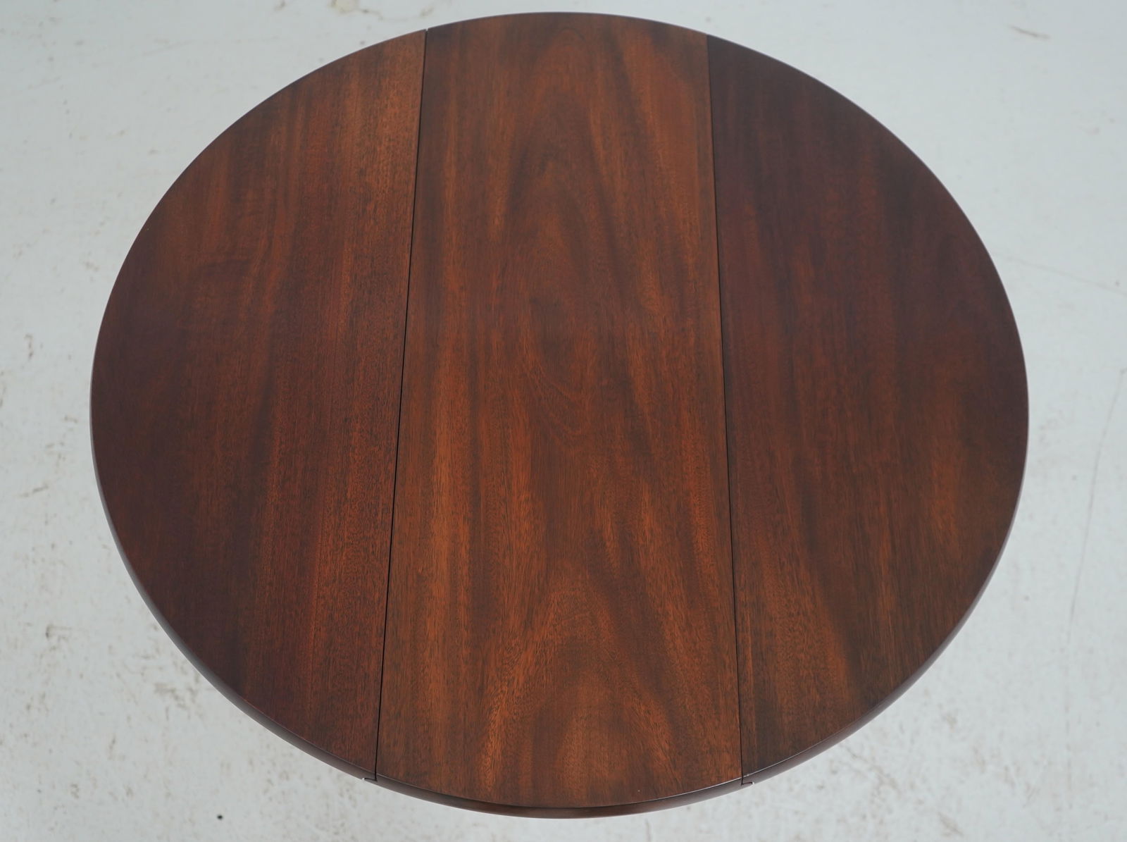 Henkel Harris Spnea Mahogany Drop-Leaf Occasional Table - 5