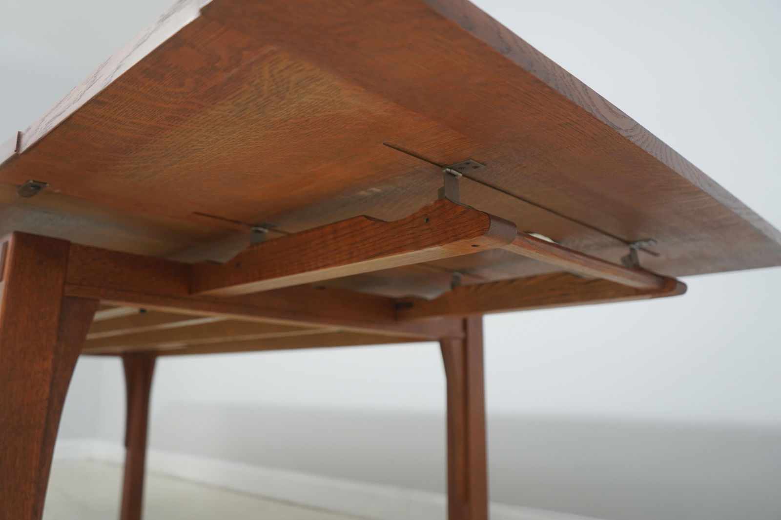 Stickley Mission Oak Refractory Draw-Leaf Dining Table - 17