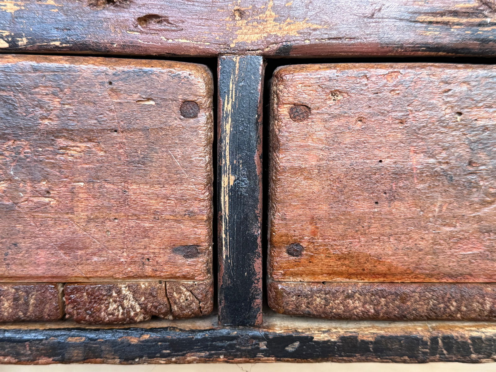 18th Century Large Solid Wood Walnut Console Table With Six Drawers - 13