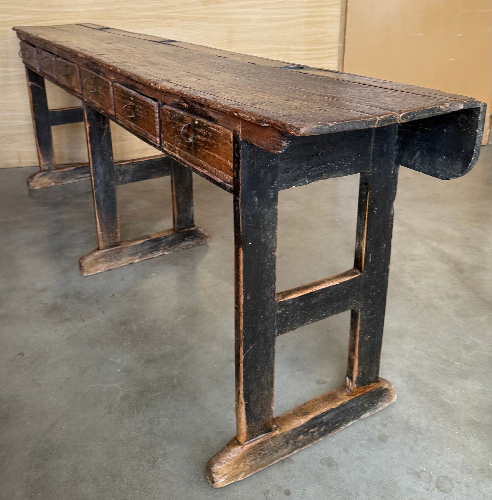 18th Century Large Solid Wood Walnut Console Table With Six Drawers - 6