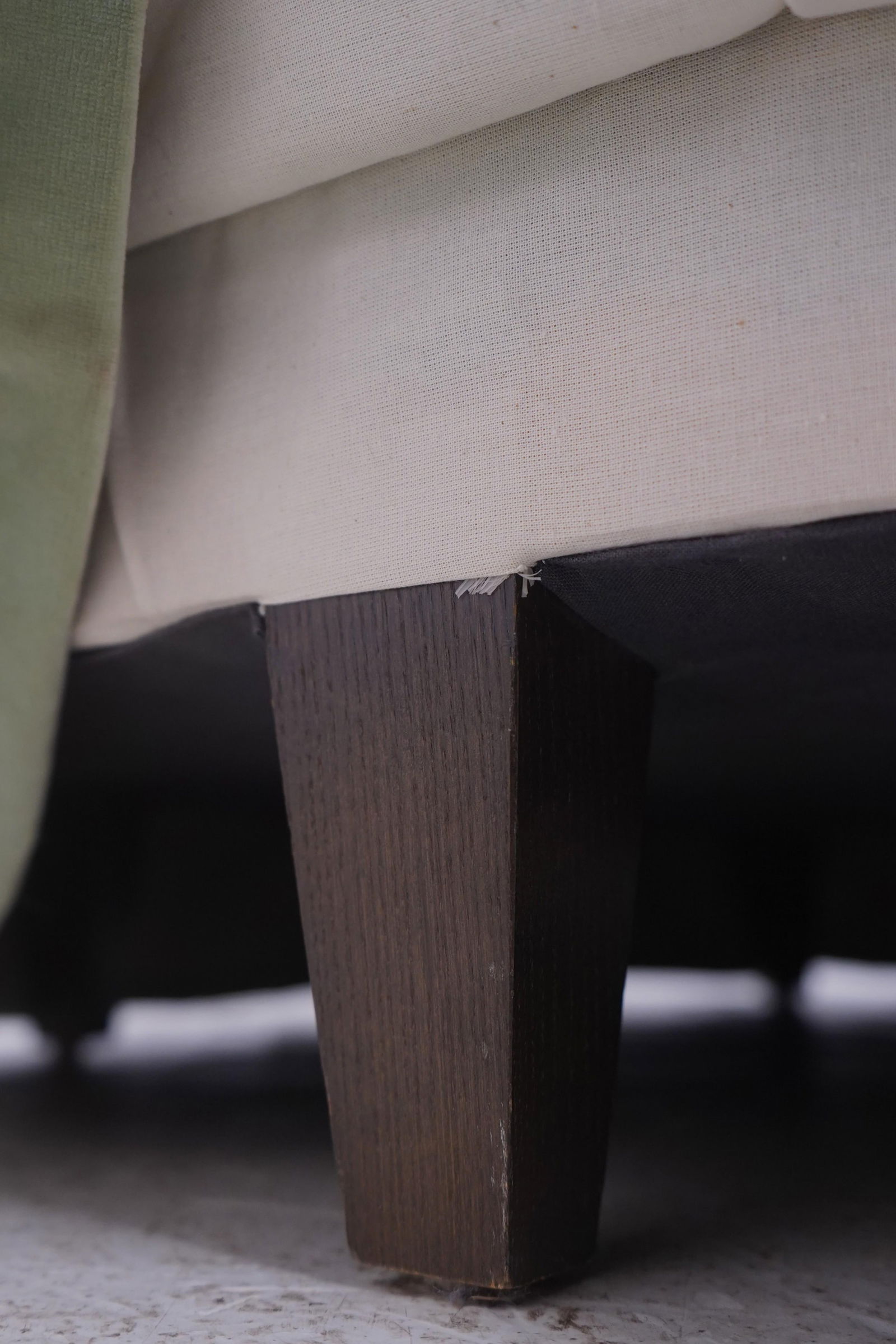 Baker Round Green Velvet Style Upholstered Ottoman - 9