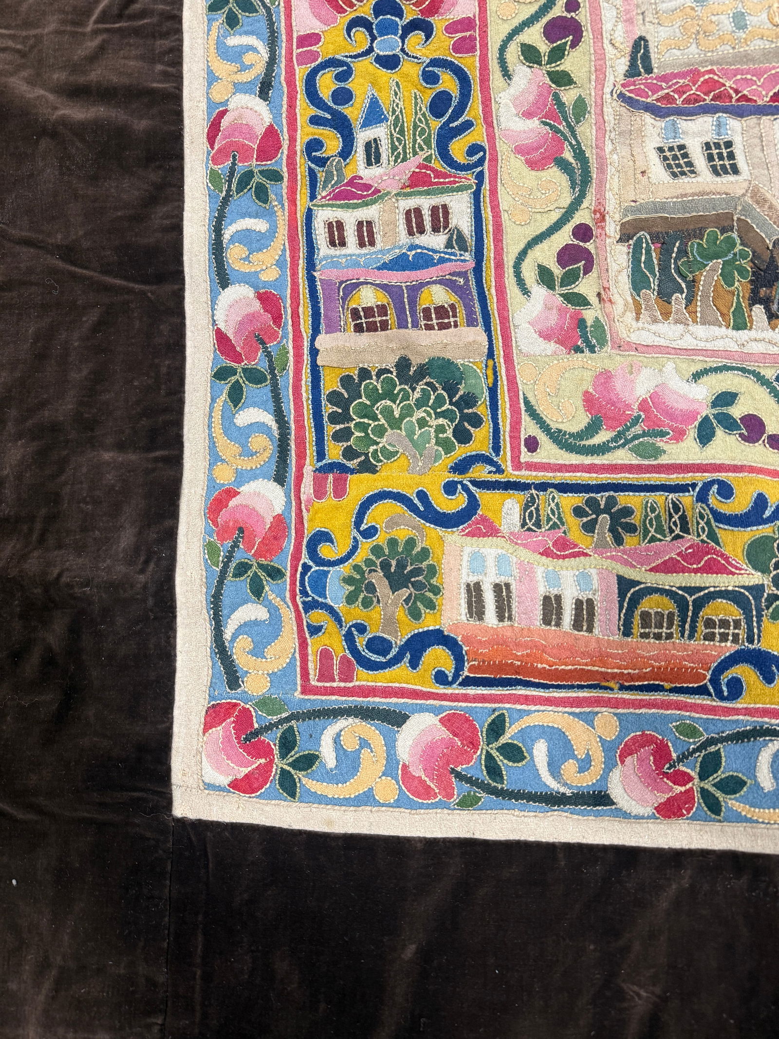 Late 19th / E. 20th Century Ottoman Turkish Mihrab Embroidered Tapestry - 4