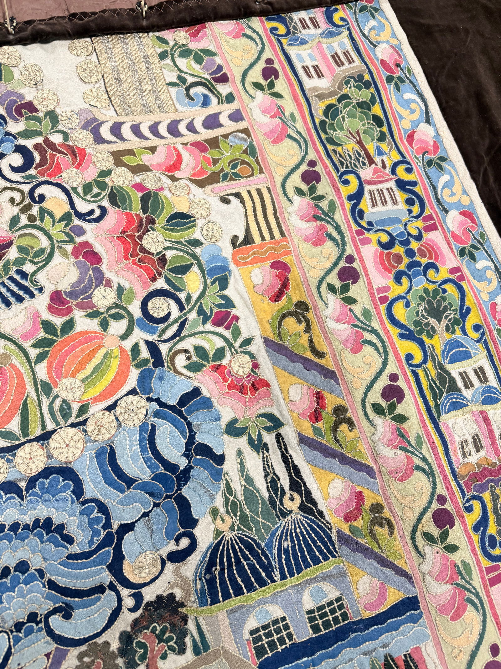 Late 19th / E. 20th Century Ottoman Turkish Mihrab Embroidered Tapestry - 5