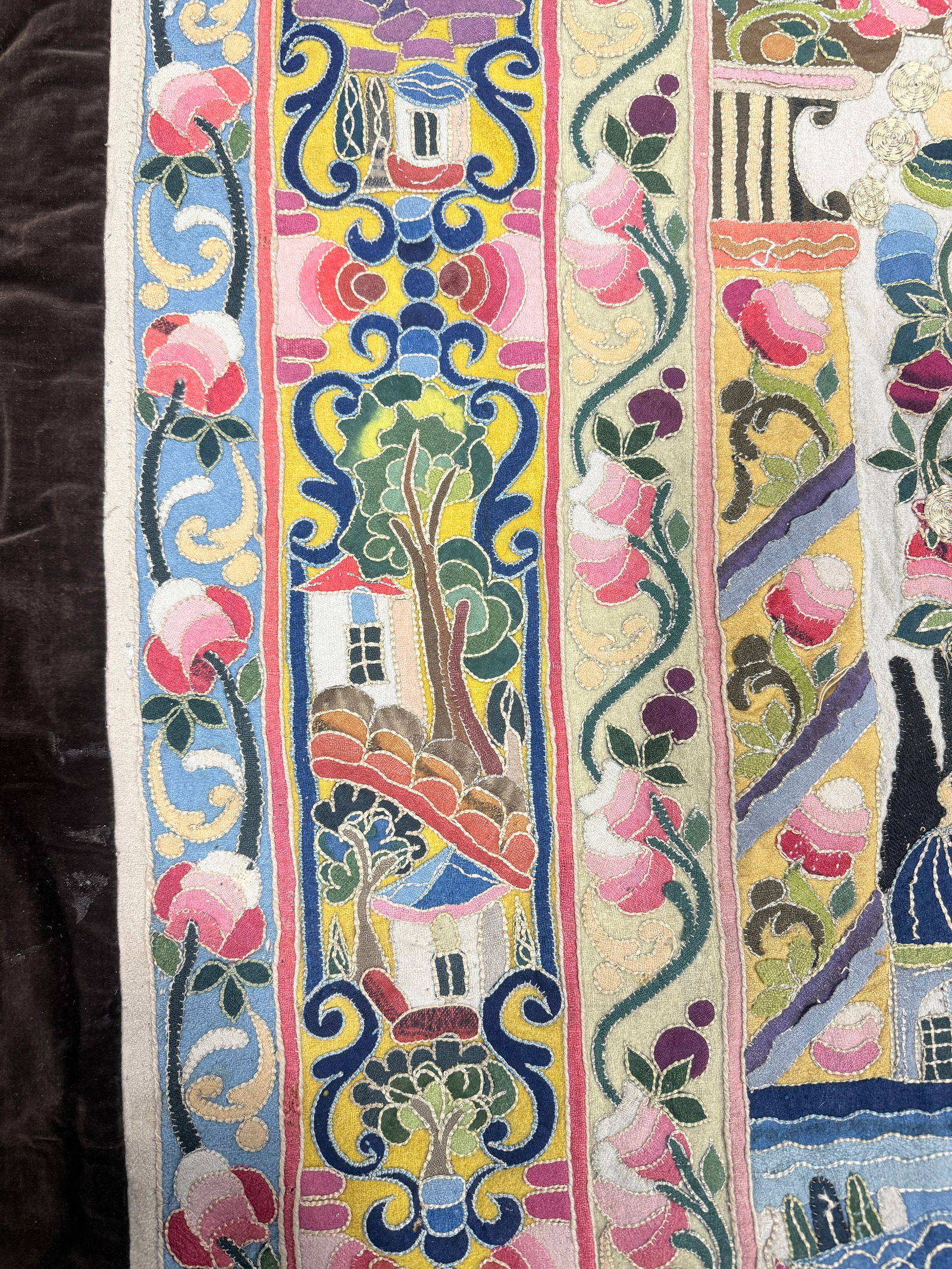 Late 19th / E. 20th Century Ottoman Turkish Mihrab Embroidered Tapestry - 6